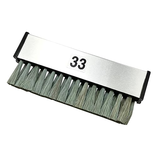 -/-/STAC33 ・パッケージ個数:1 ・全長(mm):108 ・毛丈(mm):23 ・ブラシ長(mm):100 ・線径:0.04mm ・表面抵抗値:5.85×10[[の-2乗]]Ω
